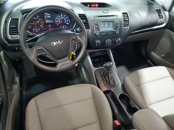 KNAFX4A69G5535905 2016 KIA FORTE - Image 8
