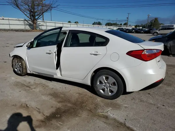 KNAFX4A69G5542482 2016 KIA FORTE - Image 2