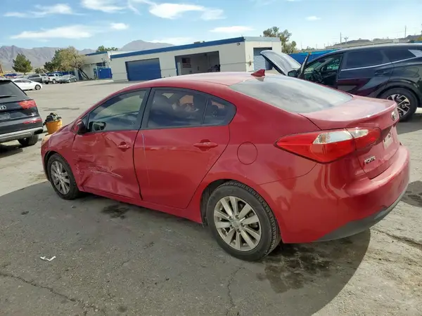 KNAFX4A69G5553997 2016 KIA FORTE - Image 2