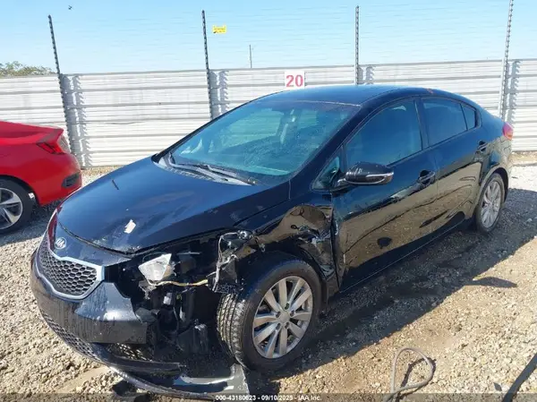KNAFX4A69G5558357 2016 KIA FORTE - Image 2