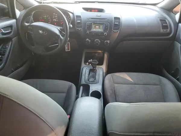 KNAFX4A69G5560528 2016 KIA FORTE - Image 8