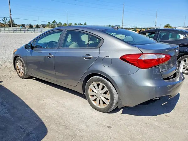KNAFX4A69G5567835 2016 KIA FORTE - Image 2