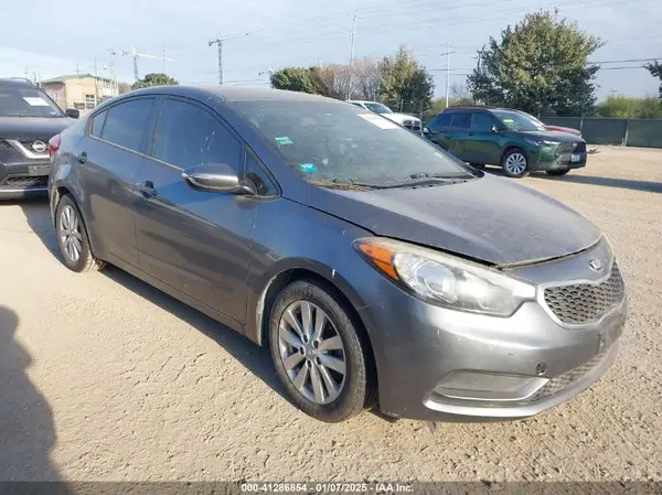 KNAFX4A69G5571688 2016 KIA FORTE - Image 1
