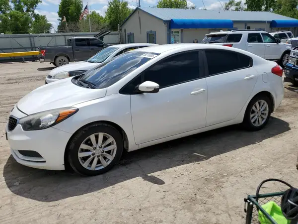 KNAFX4A69G5576101 2016 KIA FORTE - Image 1