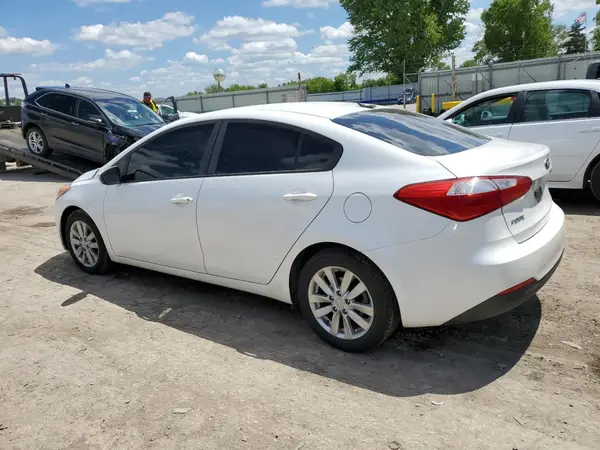 KNAFX4A69G5576101 2016 KIA FORTE - Image 2