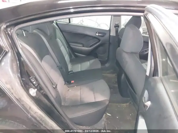KNAFX4A69G5589706 2016 KIA FORTE - Image 8
