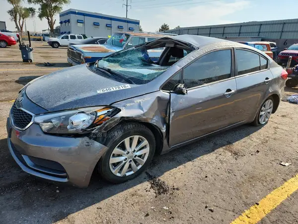 KNAFX4A69G5592279 2016 KIA FORTE - Image 1
