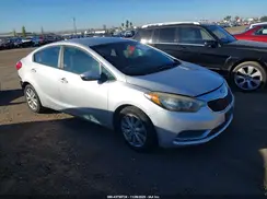 KNAFX4A69G5595781 2016 KIA FORTE