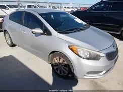 KNAFX4A69G5608626 2016 KIA FORTE