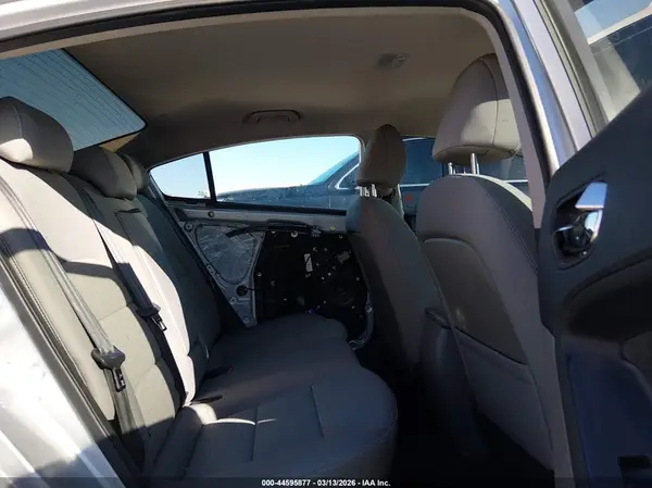 KNAFX4A69G5608626 2016 KIA FORTE - Image 8