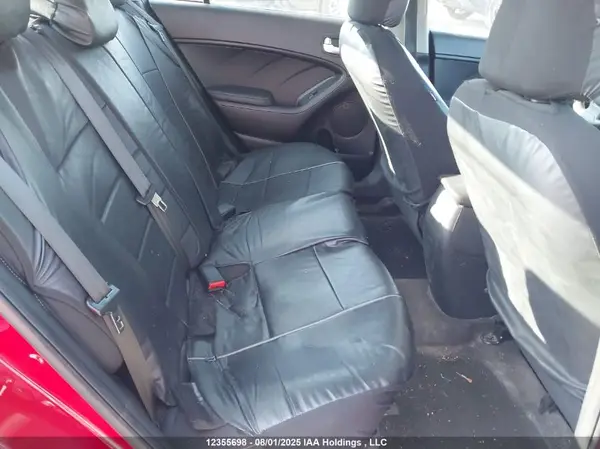 KNAFX4A69G5614491 2016 KIA FORTE - Image 8