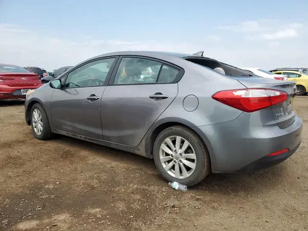 KNAFX4A6XG5439247 2016 KIA FORTE - Image 2
