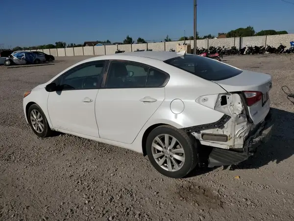 KNAFX4A6XG5441497 2016 KIA FORTE - Image 2