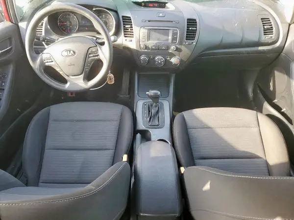 KNAFX4A6XG5443119 2016 KIA FORTE - Image 8