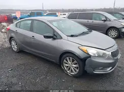 KNAFX4A6XG5445386 2016 KIA FORTE