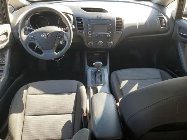 KNAFX4A6XG5462706 2016 KIA FORTE - Image 8