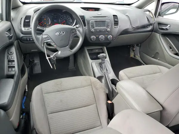 KNAFX4A6XG5464455 2016 KIA FORTE - Image 8