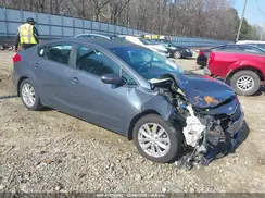 KNAFX4A6XG5477870 2016 KIA FORTE