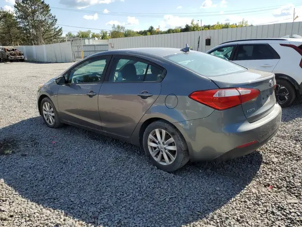 KNAFX4A6XG5477903 2016 KIA FORTE - Image 2