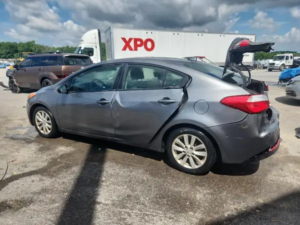KNAFX4A6XG5478730 2016 KIA FORTE - Image 2
