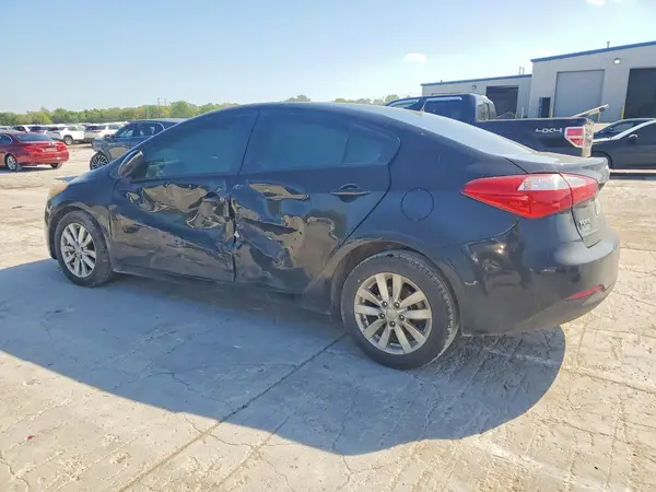 KNAFX4A6XG5483751 2016 KIA FORTE - Image 2