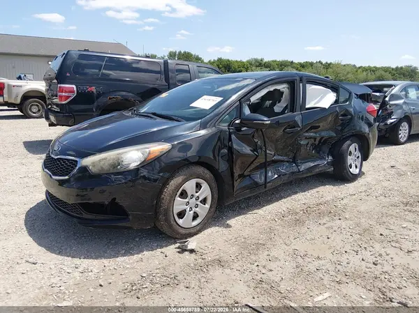 KNAFX4A6XG5498119 2016 KIA FORTE - Image 2