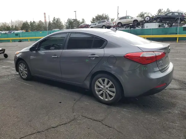 KNAFX4A6XG5502492 2016 KIA FORTE - Image 2