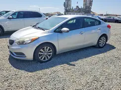 KNAFX4A6XG5506266 2016 KIA FORTE
