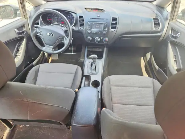 KNAFX4A6XG5508843 2016 KIA FORTE - Image 8