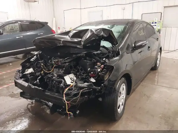 KNAFX4A6XG5512357 2016 KIA FORTE - Image 2