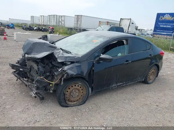 KNAFX4A6XG5516523 2016 KIA FORTE - Image 2