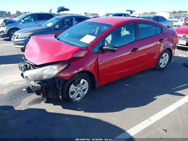 KNAFX4A6XG5518482 2016 KIA FORTE - Image 2