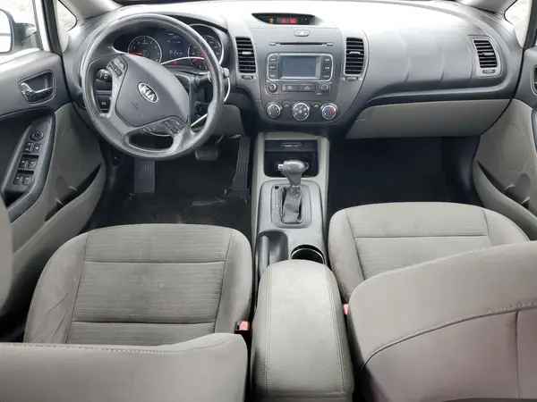 KNAFX4A6XG5523830 2016 KIA FORTE - Image 8