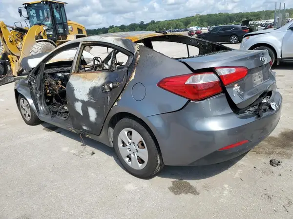 KNAFX4A6XG5533144 2016 KIA FORTE - Image 2