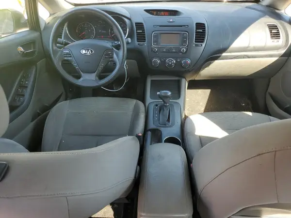 KNAFX4A6XG5553930 2016 KIA FORTE - Image 8