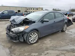 KNAFX4A6XG5553975 2016 KIA FORTE