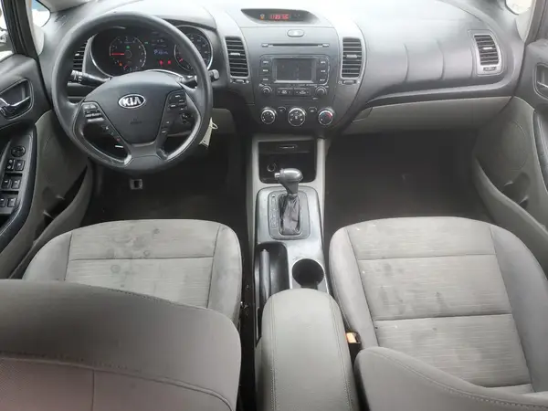 KNAFX4A6XG5573966 2016 KIA FORTE - Image 8