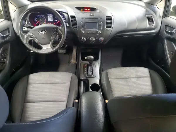 KNAFX4A6XG5580190 2016 KIA FORTE - Image 8