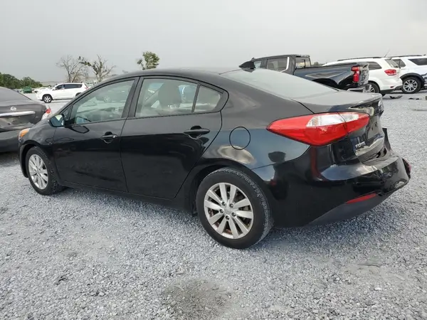 KNAFX4A6XG5584112 2016 KIA FORTE - Image 2