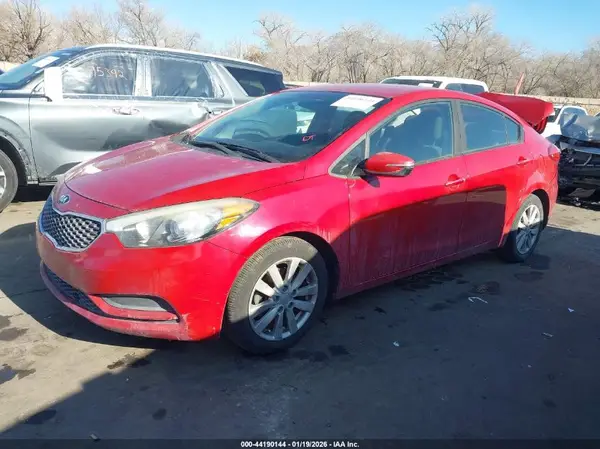 KNAFX4A6XG5587740 2016 KIA FORTE - Image 2