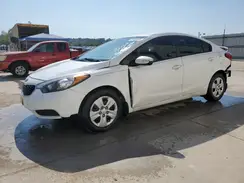KNAFX4A6XG5592775 2016 KIA FORTE