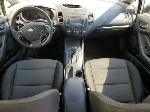 KNAFX4A6XG5592775 2016 KIA FORTE - Image 8
