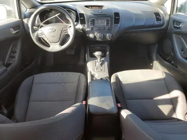 KNAFX4A6XG5604147 2016 KIA FORTE - Image 8