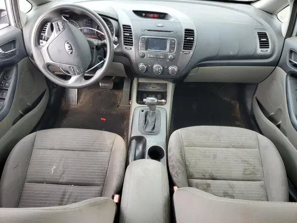 KNAFX4A6XG5605718 2016 KIA FORTE - Image 8