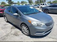 KNAFX4A6XG5609185 2016 KIA FORTE