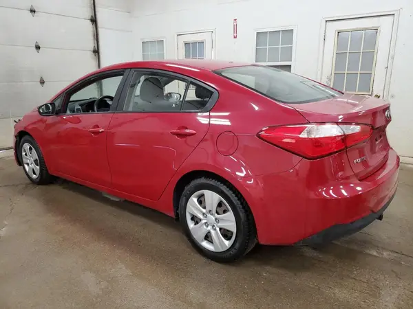 KNAFX4A78G5448067 2016 KIA FORTE - Image 2