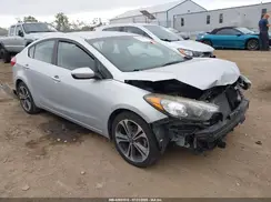 KNAFX4A80G5447553 2016 KIA FORTE