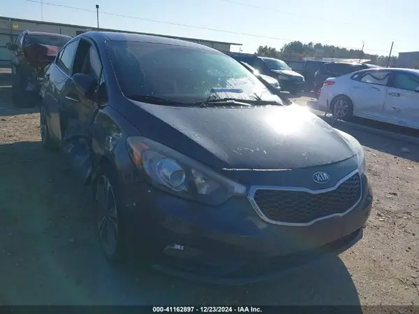 KNAFX4A80G5518296 2016 KIA FORTE - Image 1