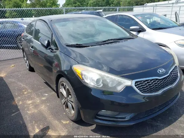 KNAFX4A80G5546678 2016 KIA FORTE - Image 1