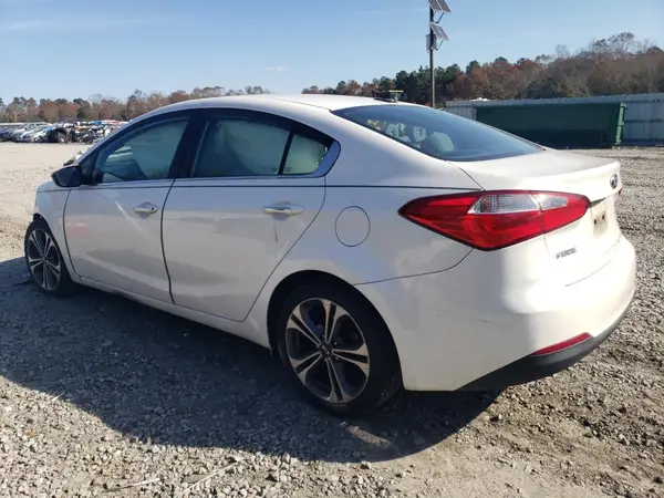 KNAFX4A80G5552903 2016 KIA FORTE - Image 2